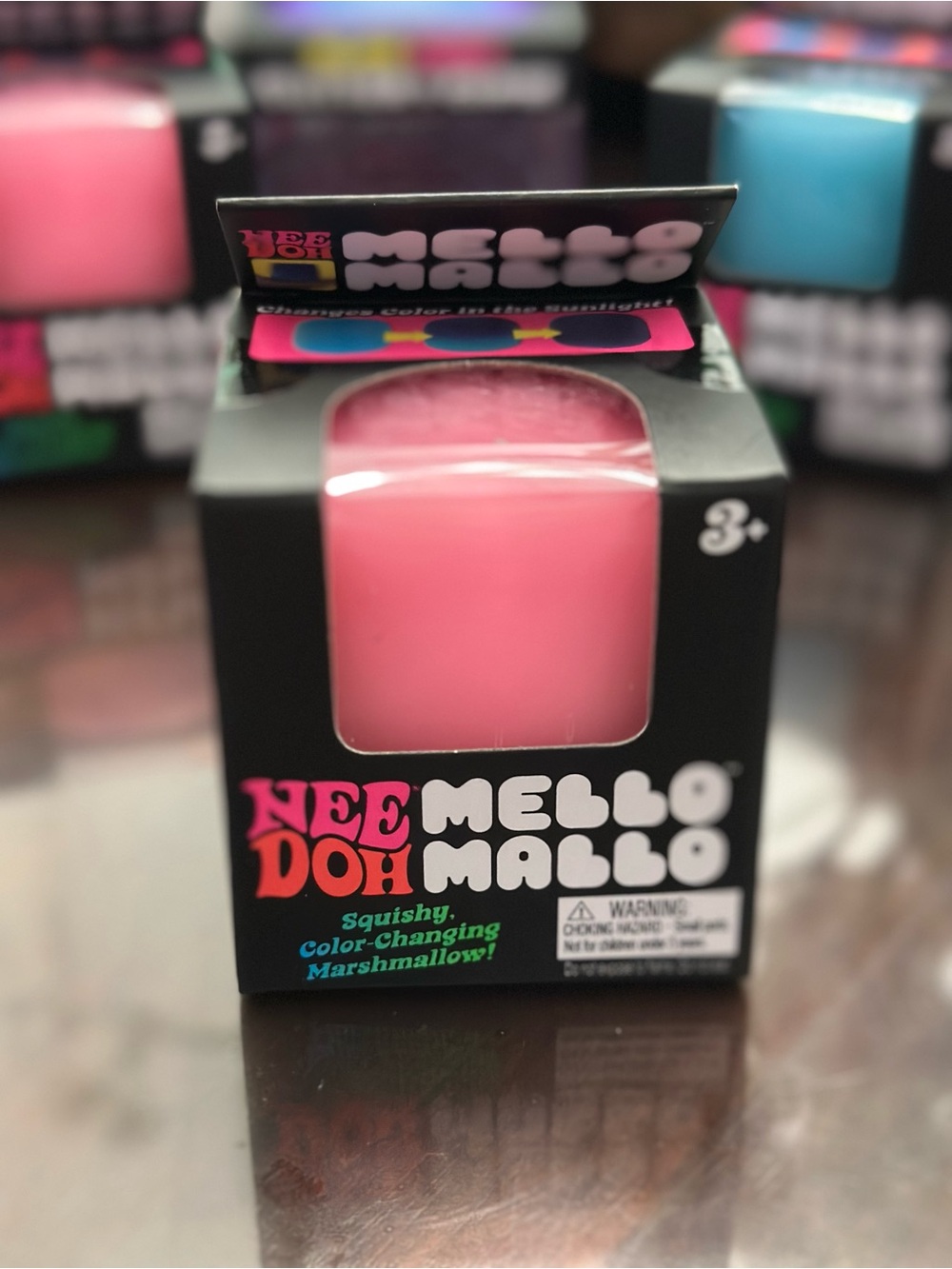 NeeDoh Mello Mallo Pink Color-Changing Marshmallow Squishy